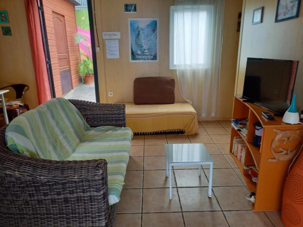 Maison à Saint-Leu, vue panoramique sur l'océan à 2 minutes des plages photo 4