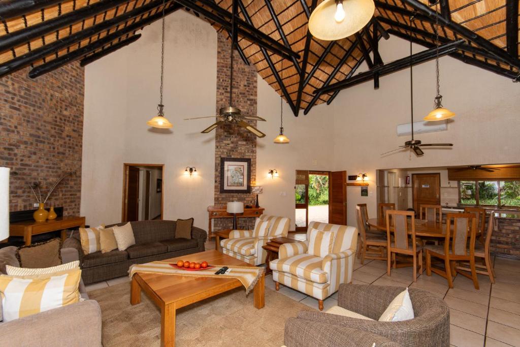 Kruger Park Lodge Unit No 441 with Private Pool photo 3