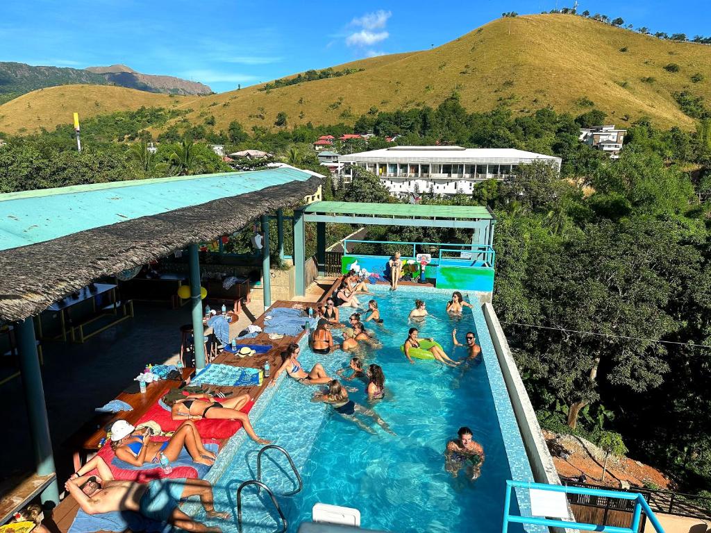 Outpost Hostel - Coron photo 4