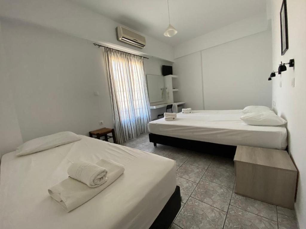 Deep Blue Rooms & Apartments Room Type - Triple Room