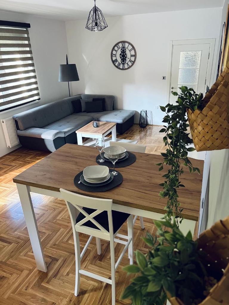 TOP Apartman photo 1