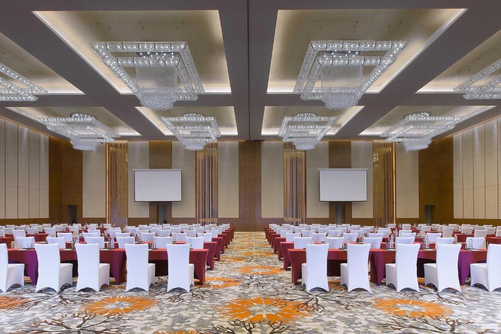 Sheraton Qinhuangdao Beidaihe Hotel photo 3