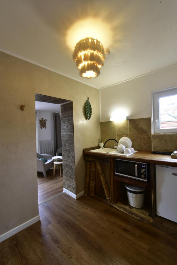 Appartement jacuzzi privatif Love&Zen photo 4