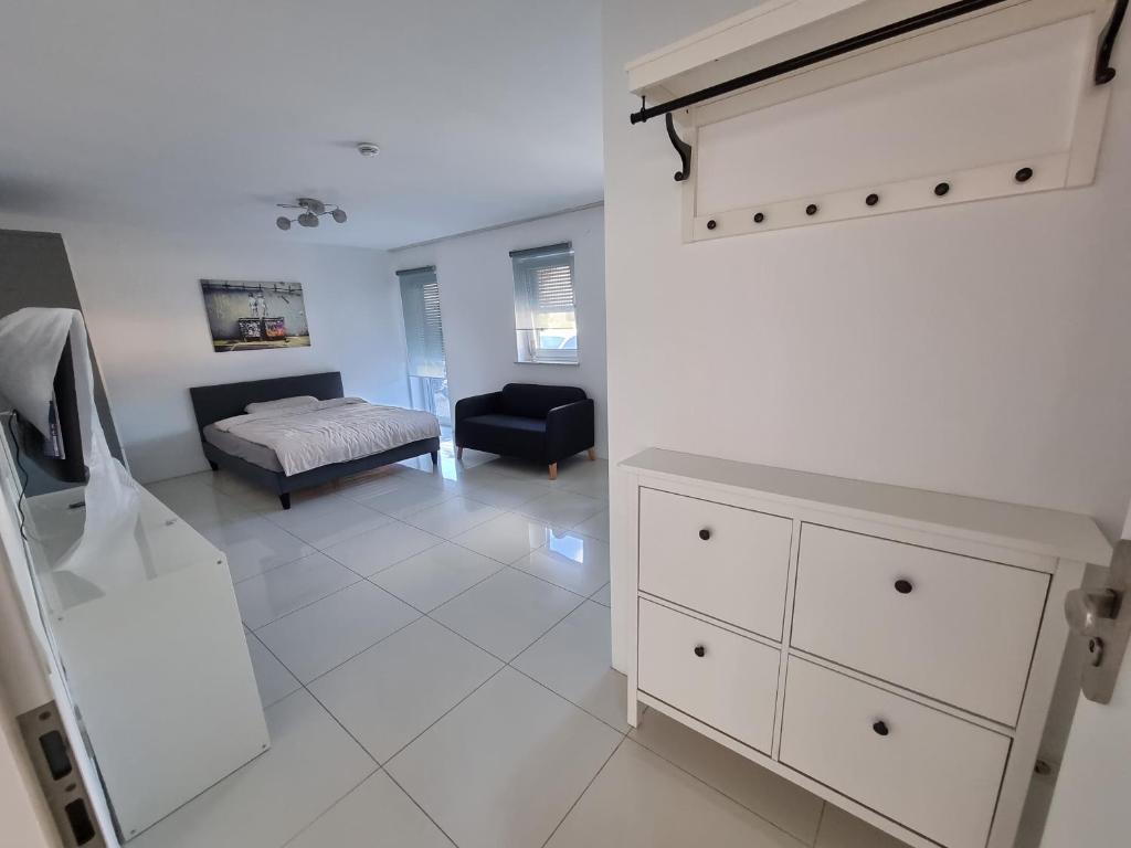 Landau, schöne helle gemütliche Wohnung