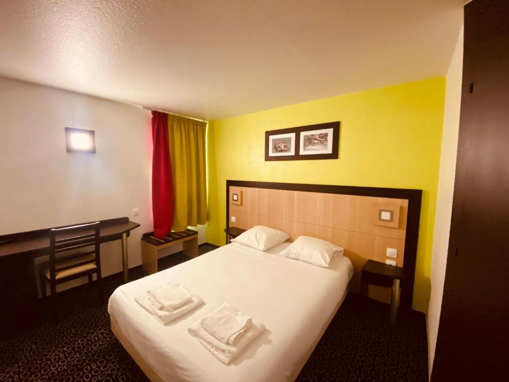 Enzo Hotels Pont-a-Mousson by Kyriad Direct photo 1