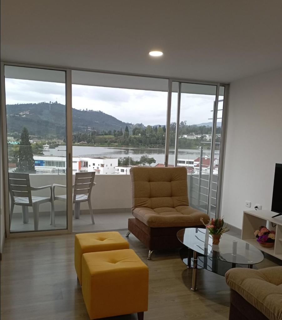 Apartamento en Paipa con vista al lago Sochagota photo 2