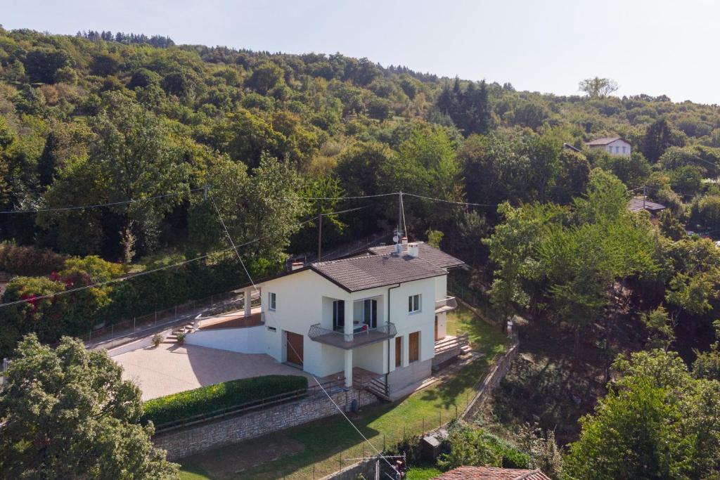 Garda Lake Panorama Villa with Garden & BBQ photo 1