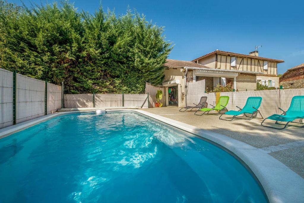 Villa de 4 chambres avec piscine privee jardin amenage et wifi a Courrensan photo 4