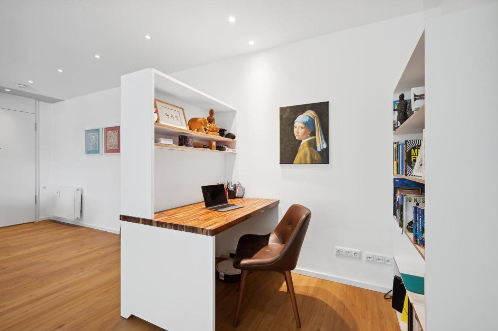 EXQUIS Kunstvolles Luxusapartment I Designmöbel I Balkon I Homeoffice I Parken I Netflix photo 4
