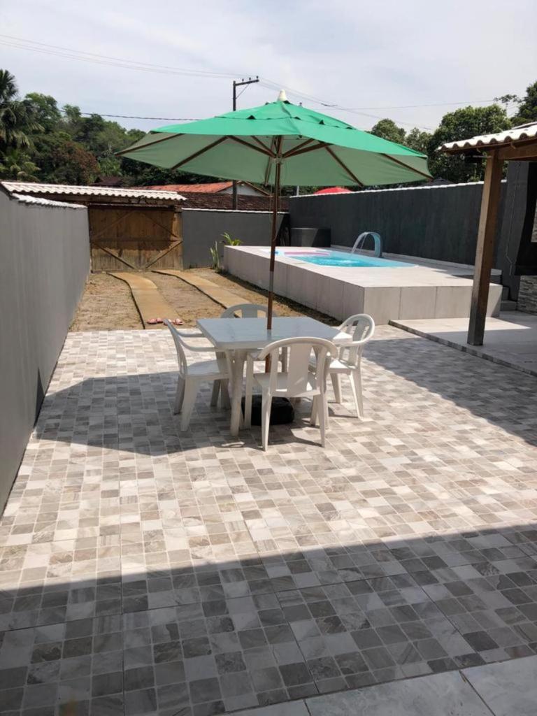 Casa com 6 quartos a 100 metros Praia de Genipabu