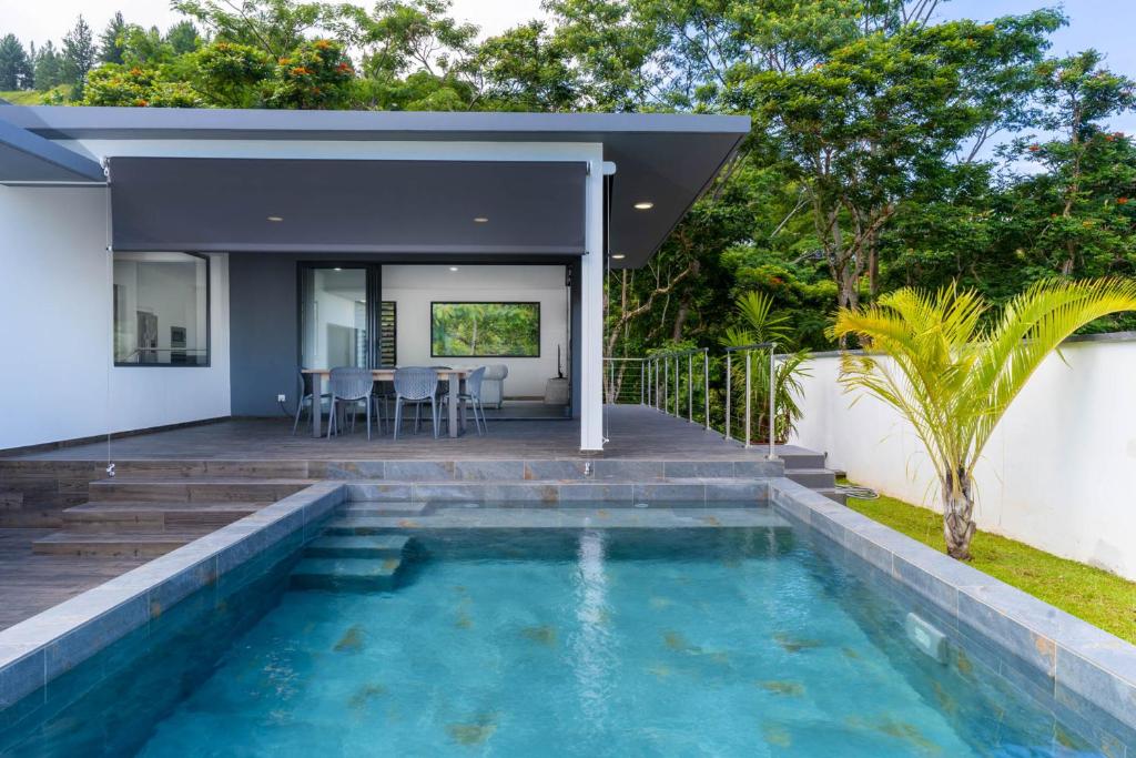 TAHITI LUXURY HOME by JAWS photo 2