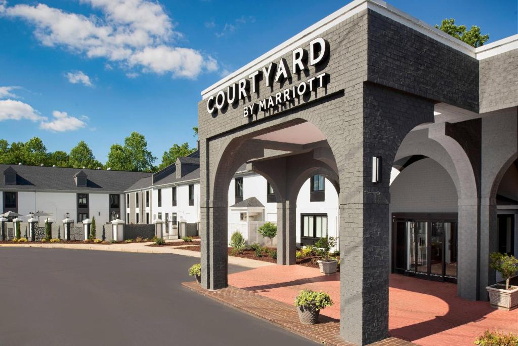 Courtyard by Marriott Winston-Salem University image