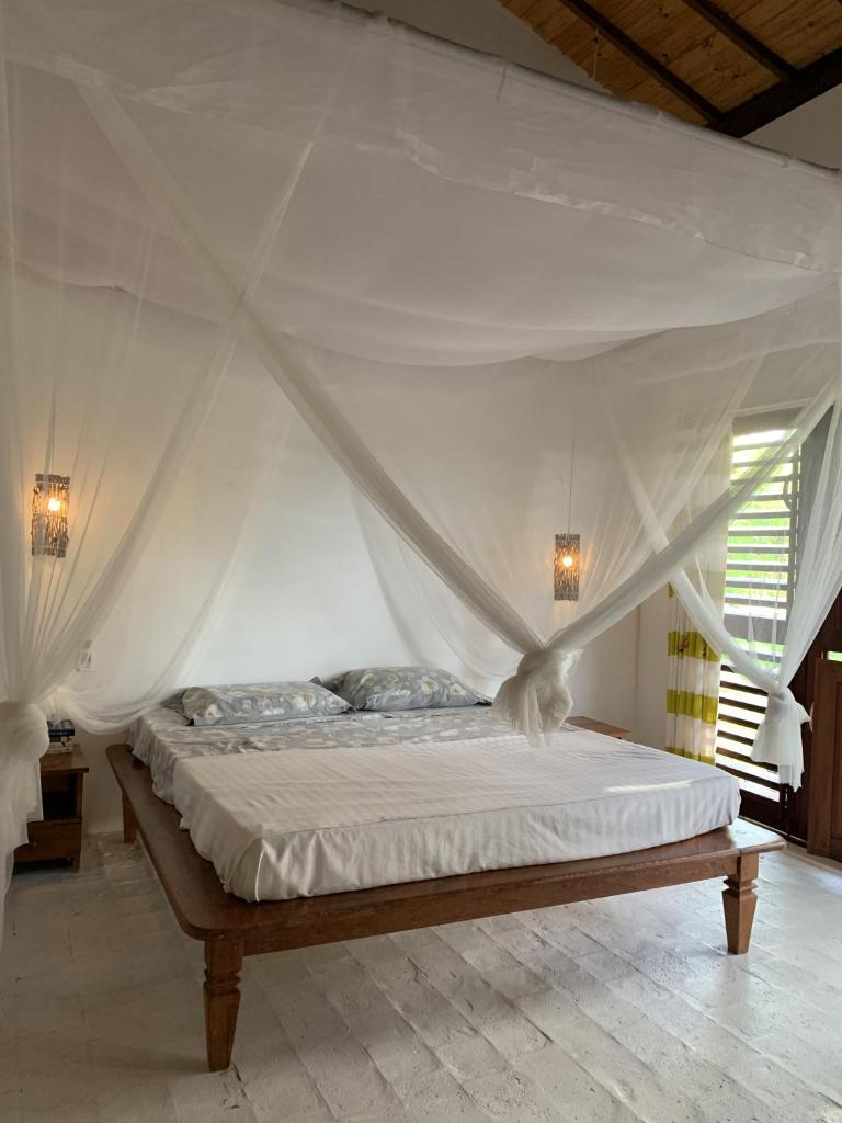 Casa Vagalume - 10 minutes to secluded beach photo 3