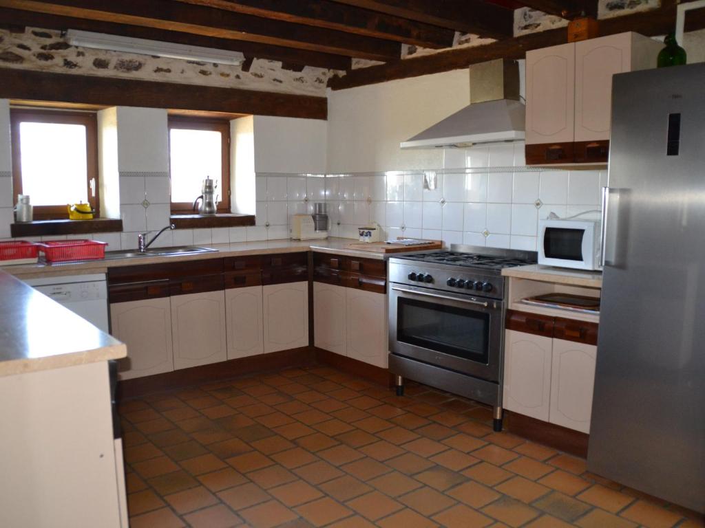 Gîte Moncé-en-Belin, 5 pièces, 11 personnes - FR-1-410-133 photo 3