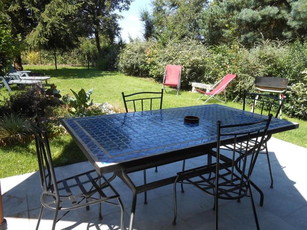 Gîte Dampierre-en-Burly, 3 pièces, 4 personnes - FR-1-590-378 photo 1