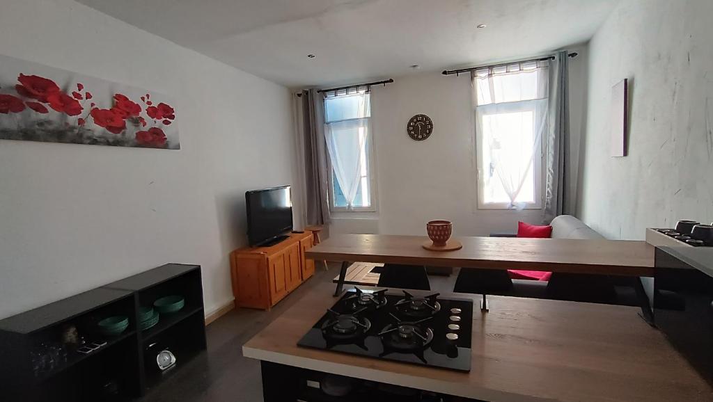 Appartement T2 - Centre Rians - Calme - Lumineux photo 4