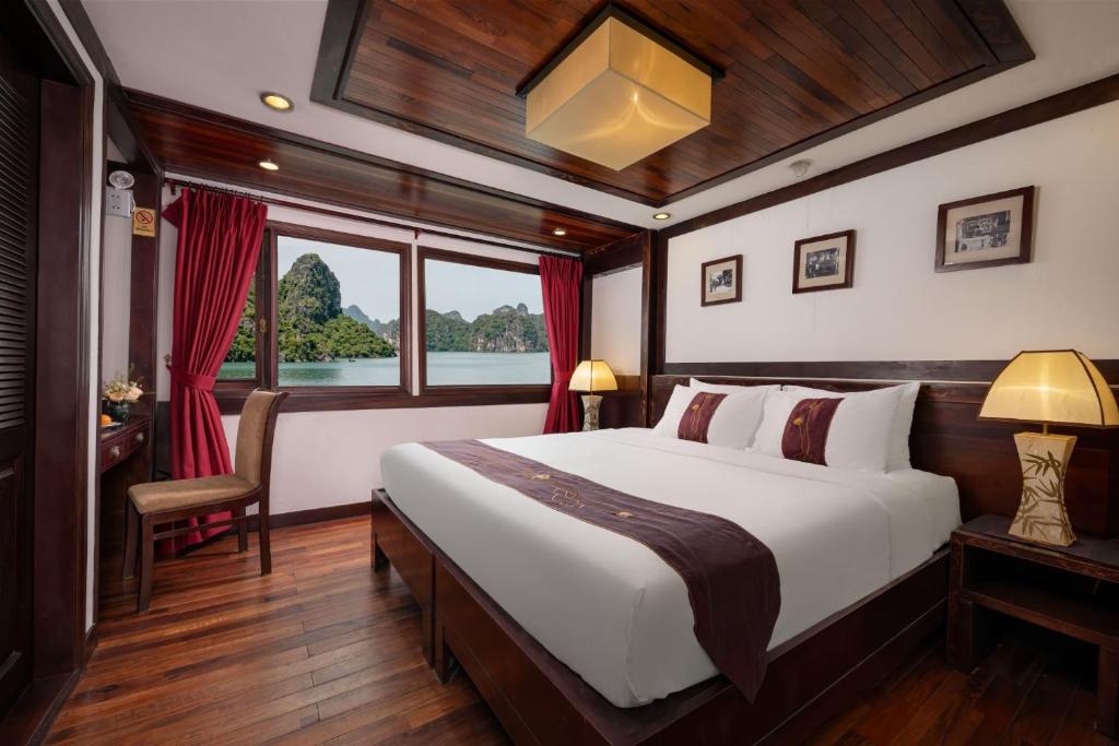 Indochina Sails Cruise