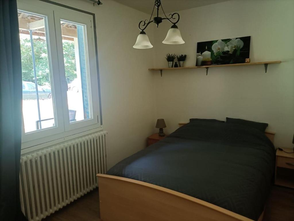 Petit appartement dans la forêt photo 4