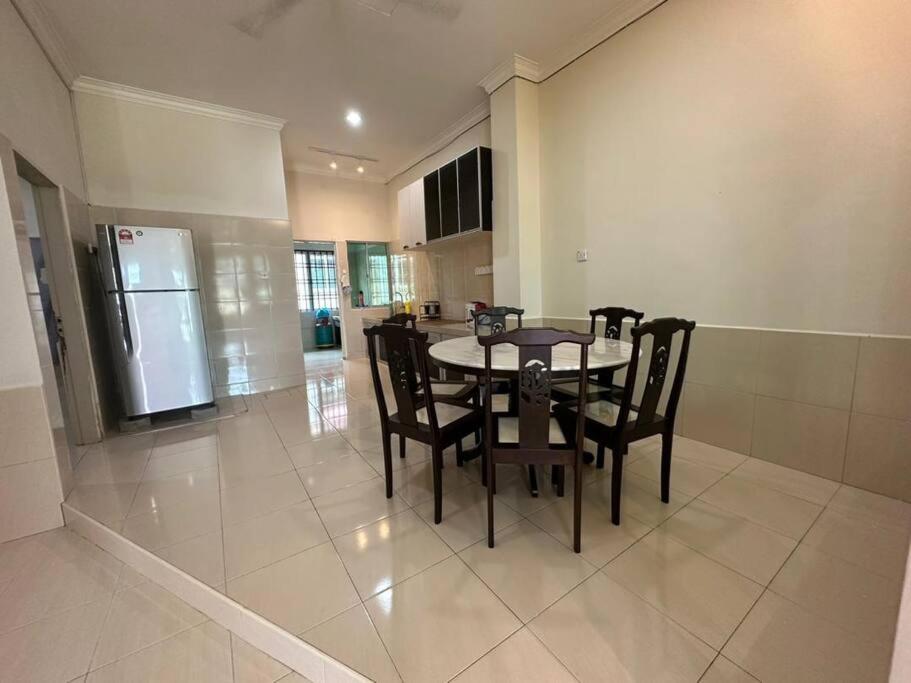 Homestay Batu Pahat Peserai Hospital Putra photo 1