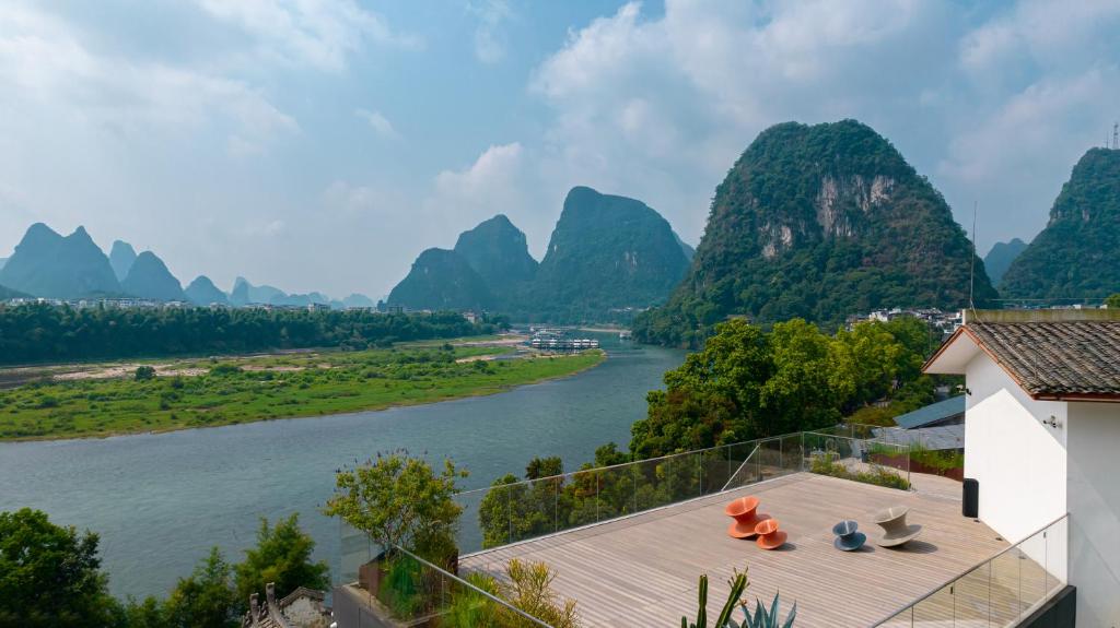Percent Hotel Yangshuo photo 4