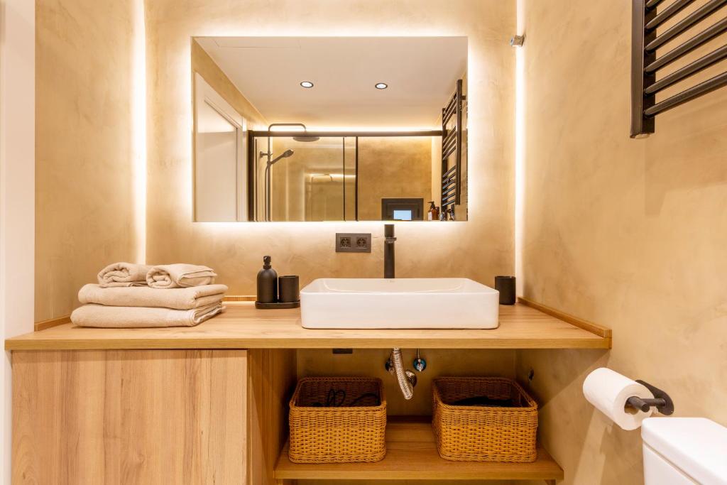 Exclusive Apartments Barcelona 4 personas Vall photo 2