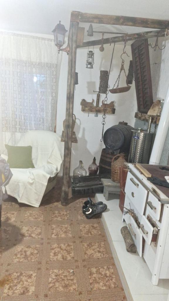 Jana's old house photo 4