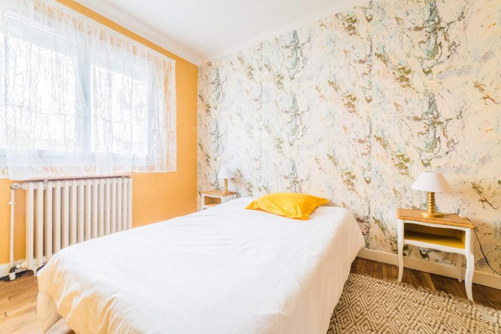 Les Rosiers - Maison avec JACUZZI photo 2
