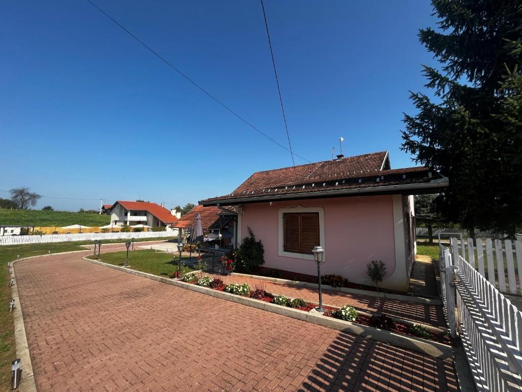 Holiday homes Medelin