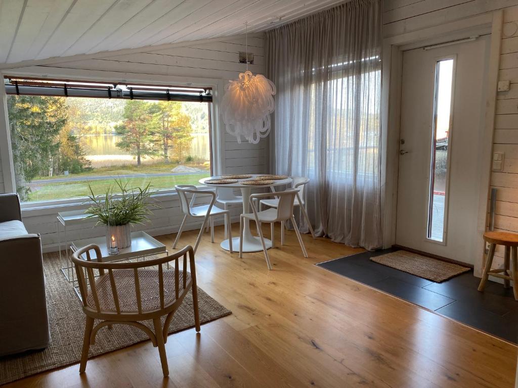 Peaceful and Scandinavian-style Guesthouse with Scenic Nature and Seaview photo 1