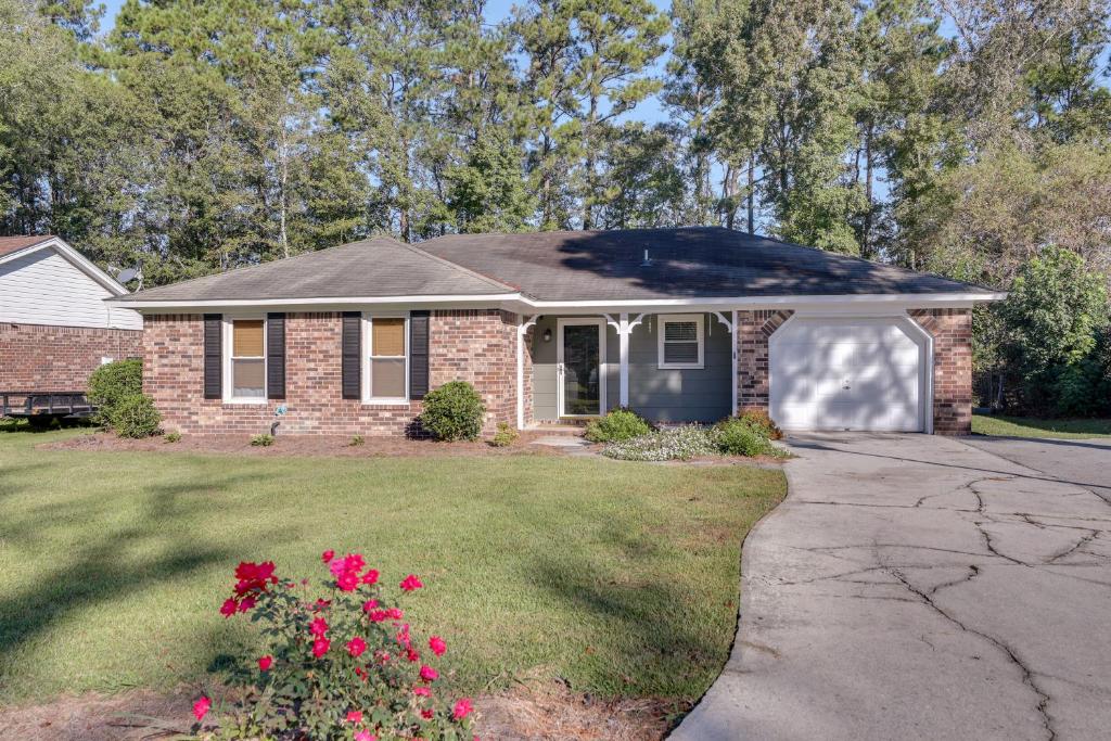 Summerville Vacation Rental 4 Mi to Downtown! photo 2