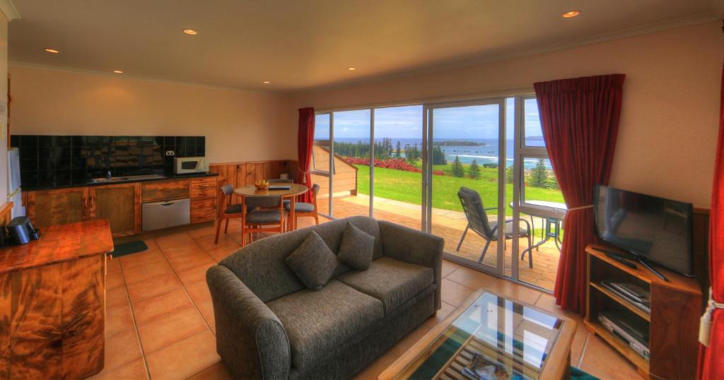 Islander Lodge Apartments photo 4