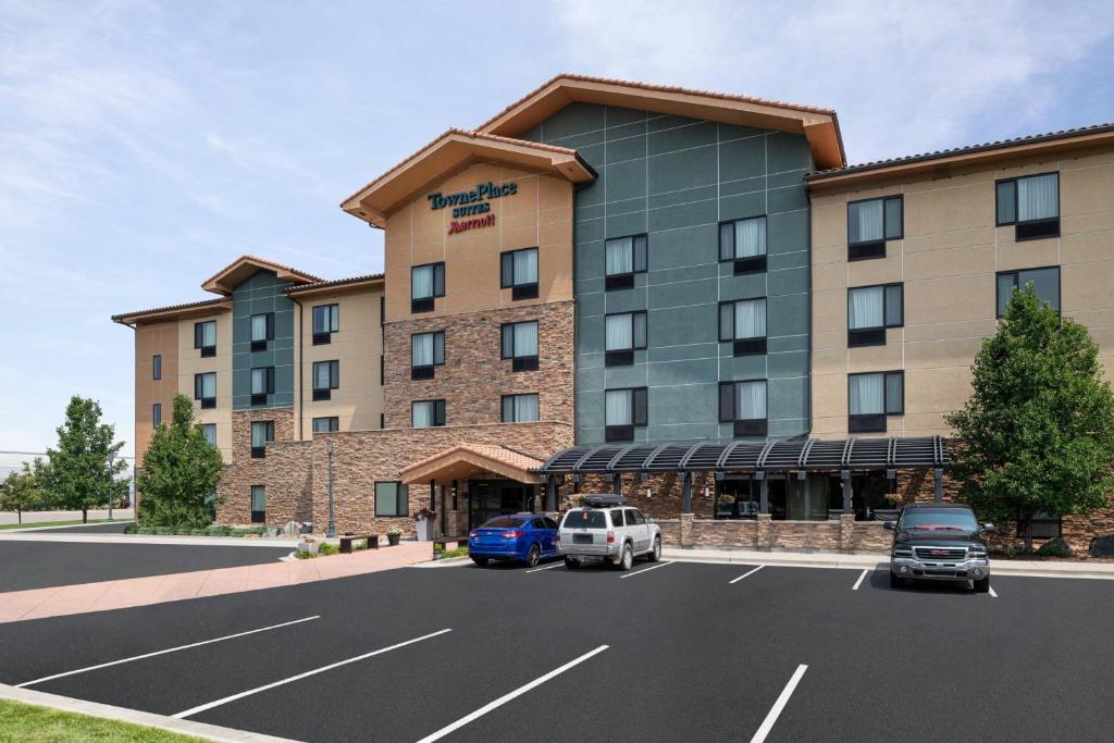 TownePlace Suites by Marriott Denver Airport at Gateway Park image