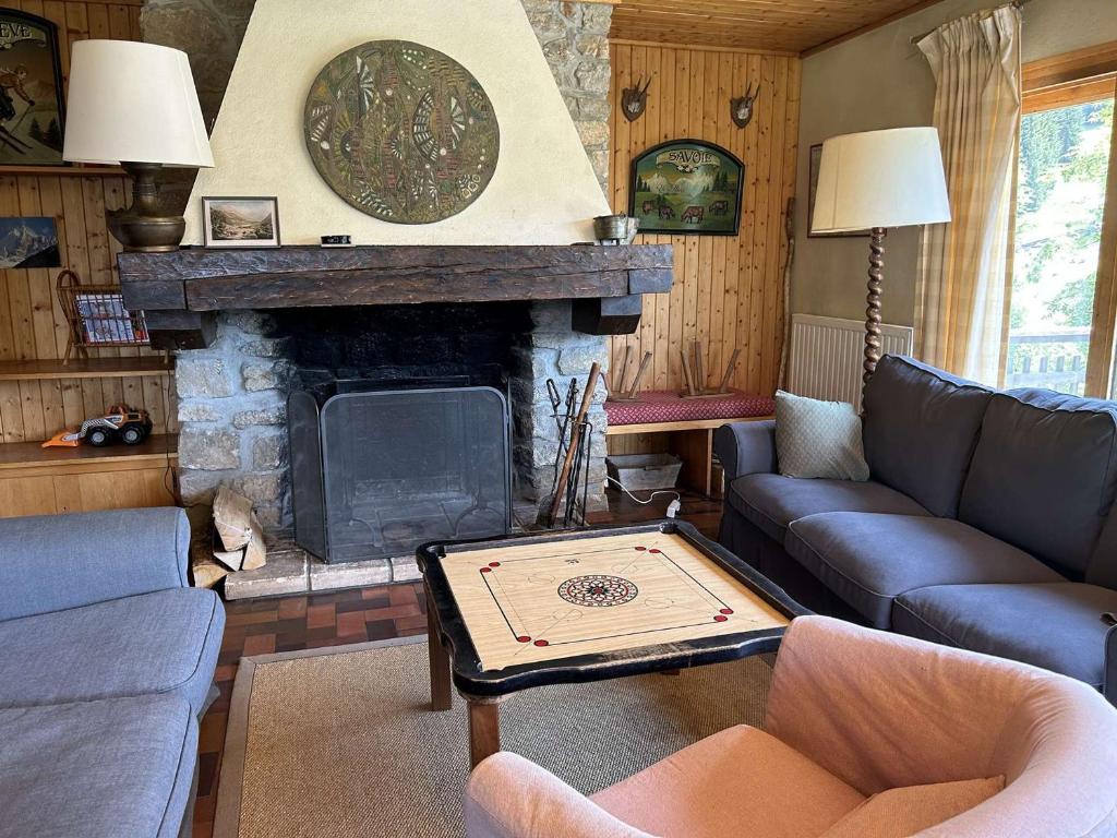 Chalet Notre-Dame-de-Bellecombe, 8 pièces, 6 personnes - FR-1-595-93 photo 4