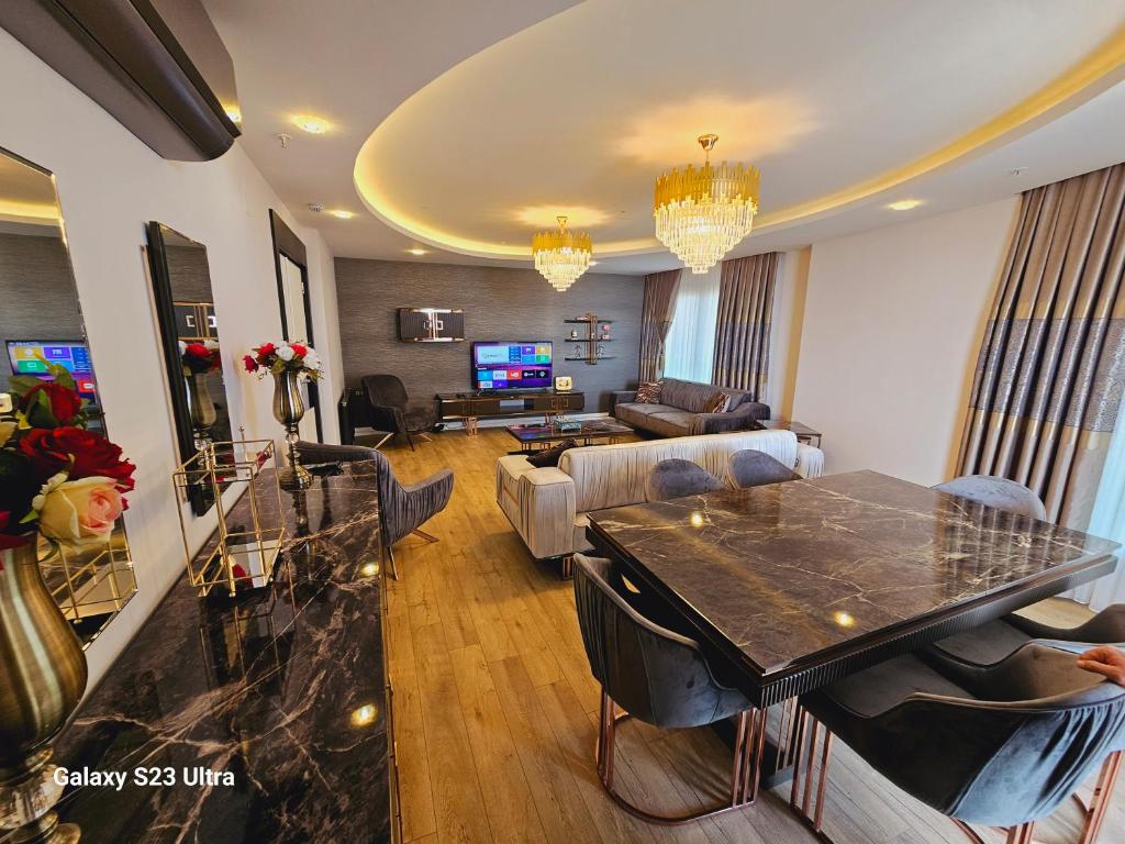luxury house at mezitli