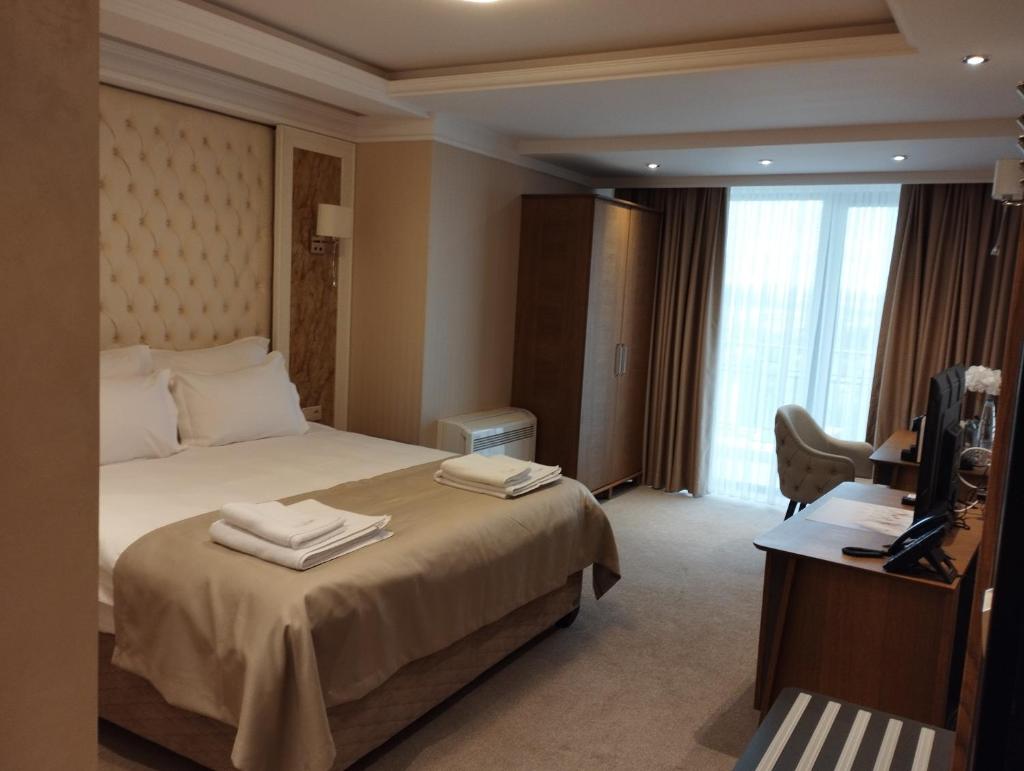 Hotel Bohemi photo 2
