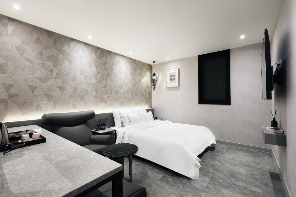 Mari Hotel photo 2