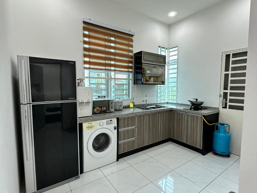 Aisy Guest House - MUSLlM Only photo 3