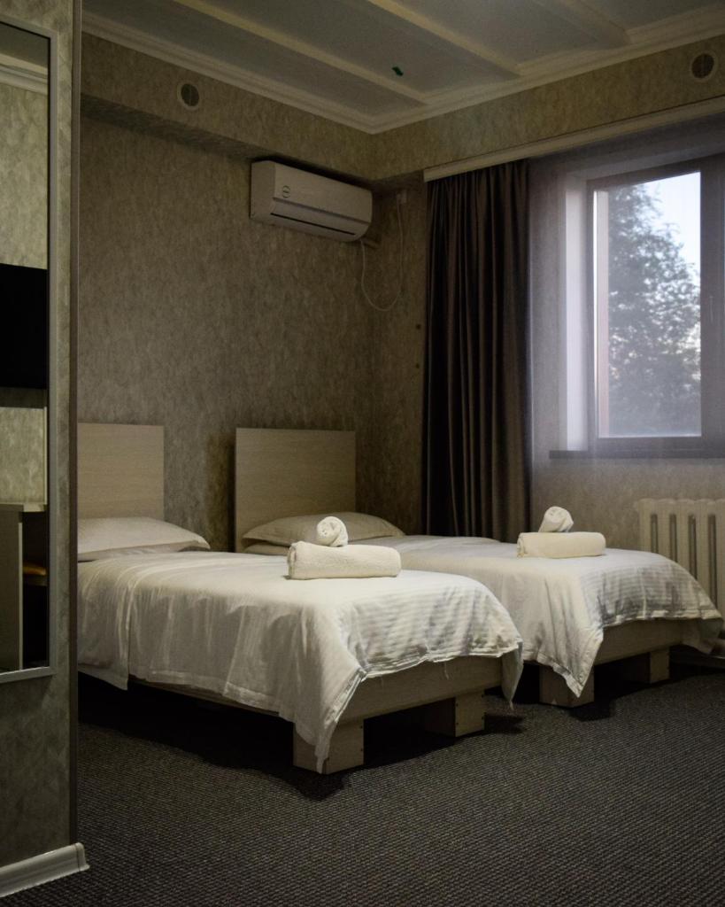 Hotel "CONTINENT" halal photo 2