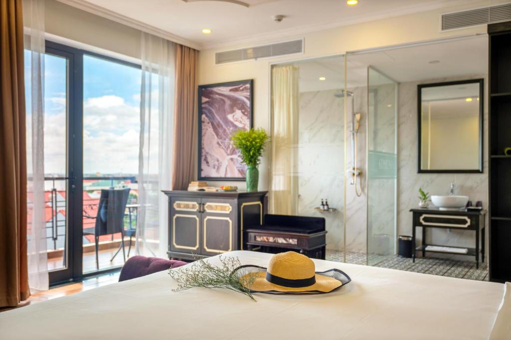 Athenia Boutique Hotel & Spa