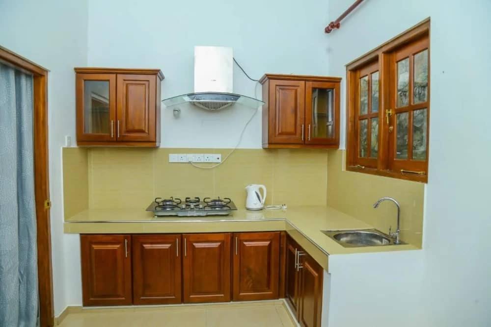 Sinharaja Villa photo 1