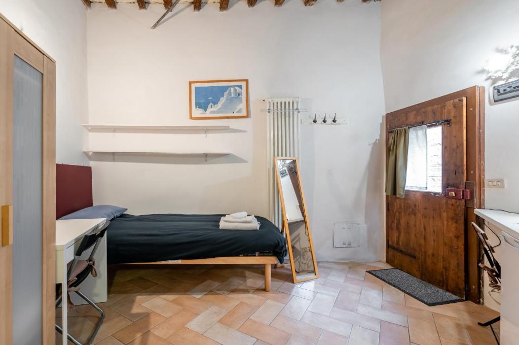 Urbino Historical Central Studio! photo 2