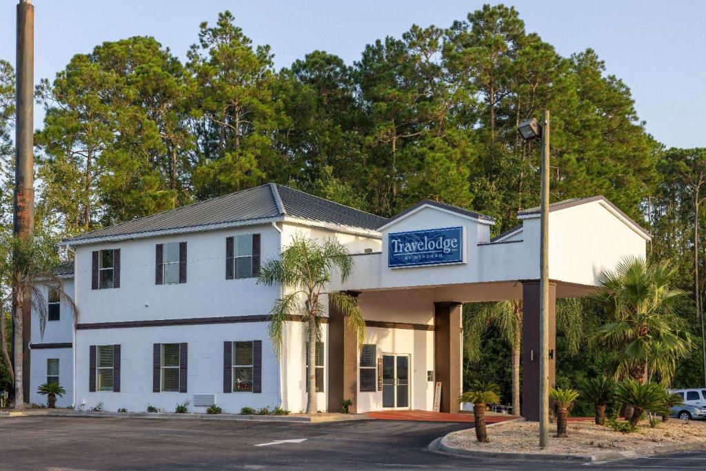 Travelodge by Wyndham Kingsland GA photo 2