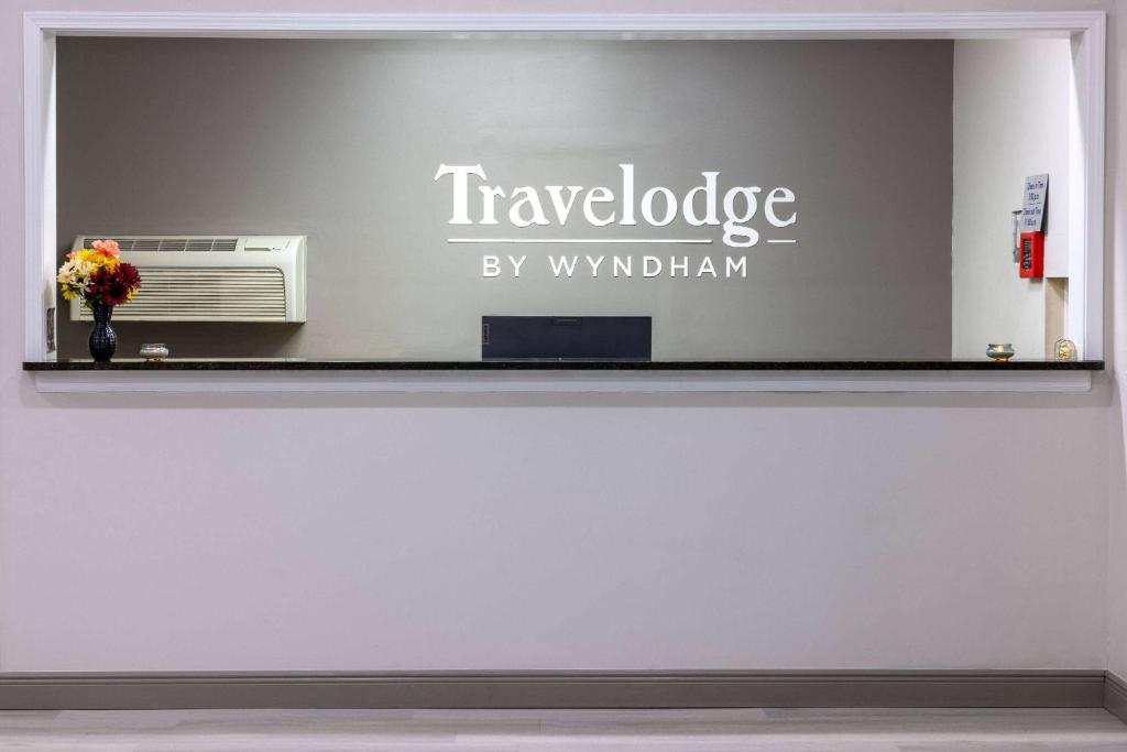 Travelodge by Wyndham Kingsland GA photo 1