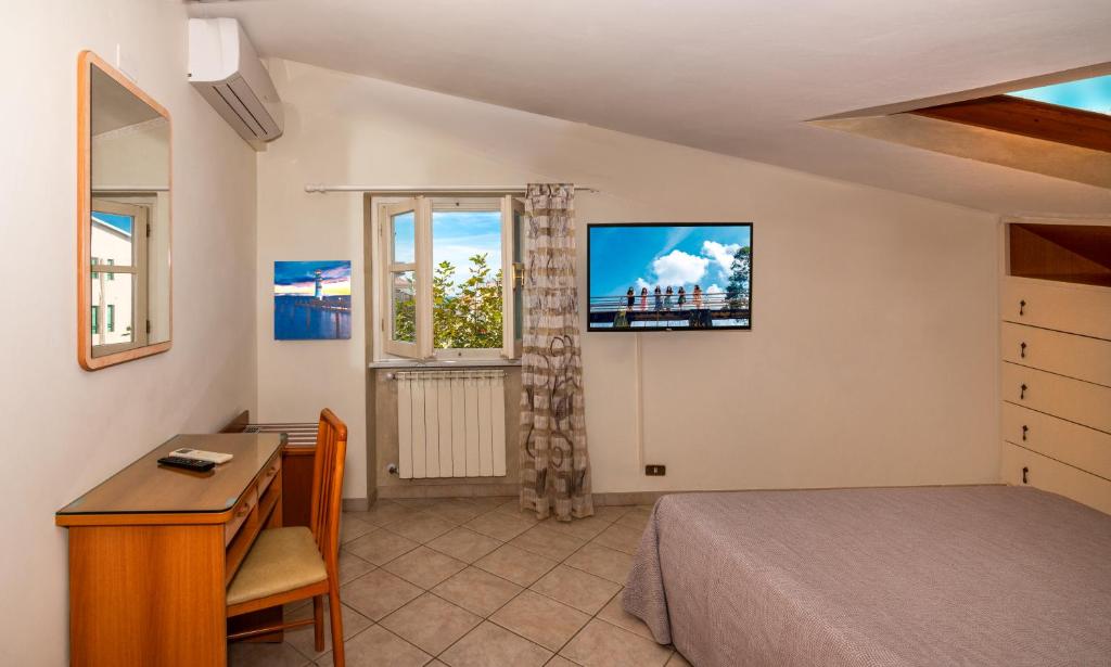 Hotel Eura photo 1