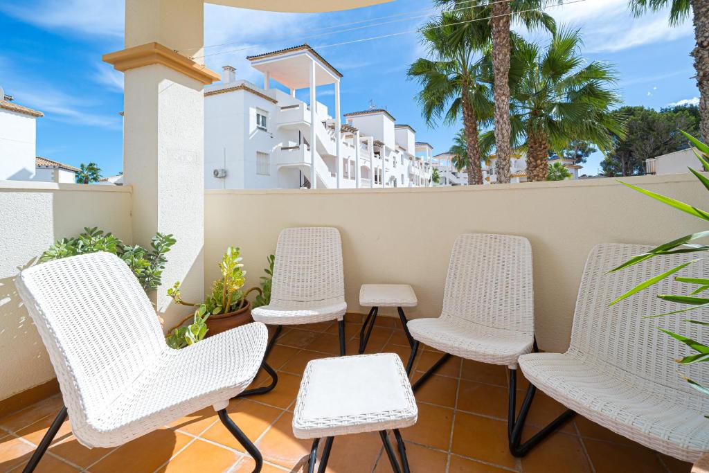 Villamartin apartment. Excellent location for Golfers, Cyclists and Hikers photo 2