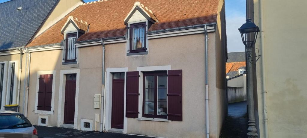 Maison DEOLS centre pour 1 a 2 personnes