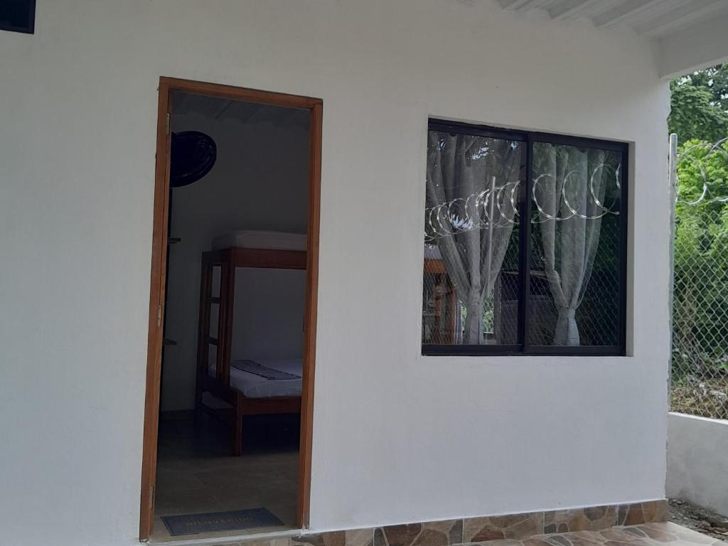 Hostal Rojoyale capurgana photo 1