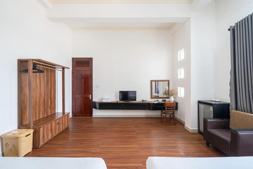 HÙNG ĐAN ĐÀ LẠT HOTEL