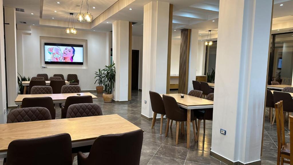 Hotel Verzaci photo 2