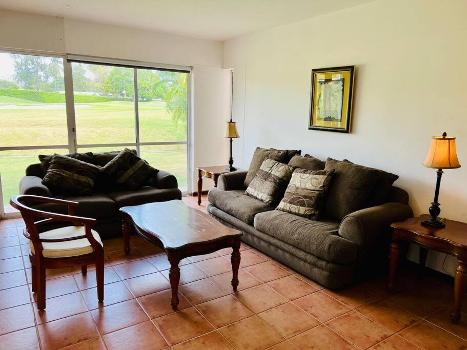 3BR/3.5BA Golf & Beach Villa photo 2